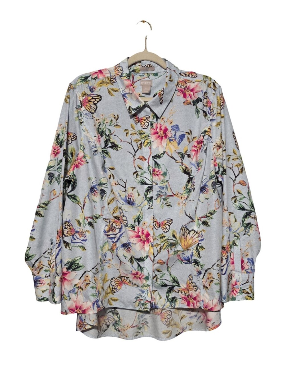 CHICOS Blouse Womens Size 18 Blue Floral Butterfly Button Front Cottagecore Chic - Picture 2 of 8